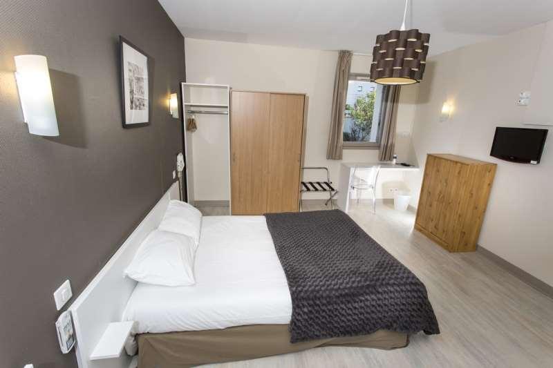 Hotel Brit Du Parc Centre-parking Gratuit 3*
