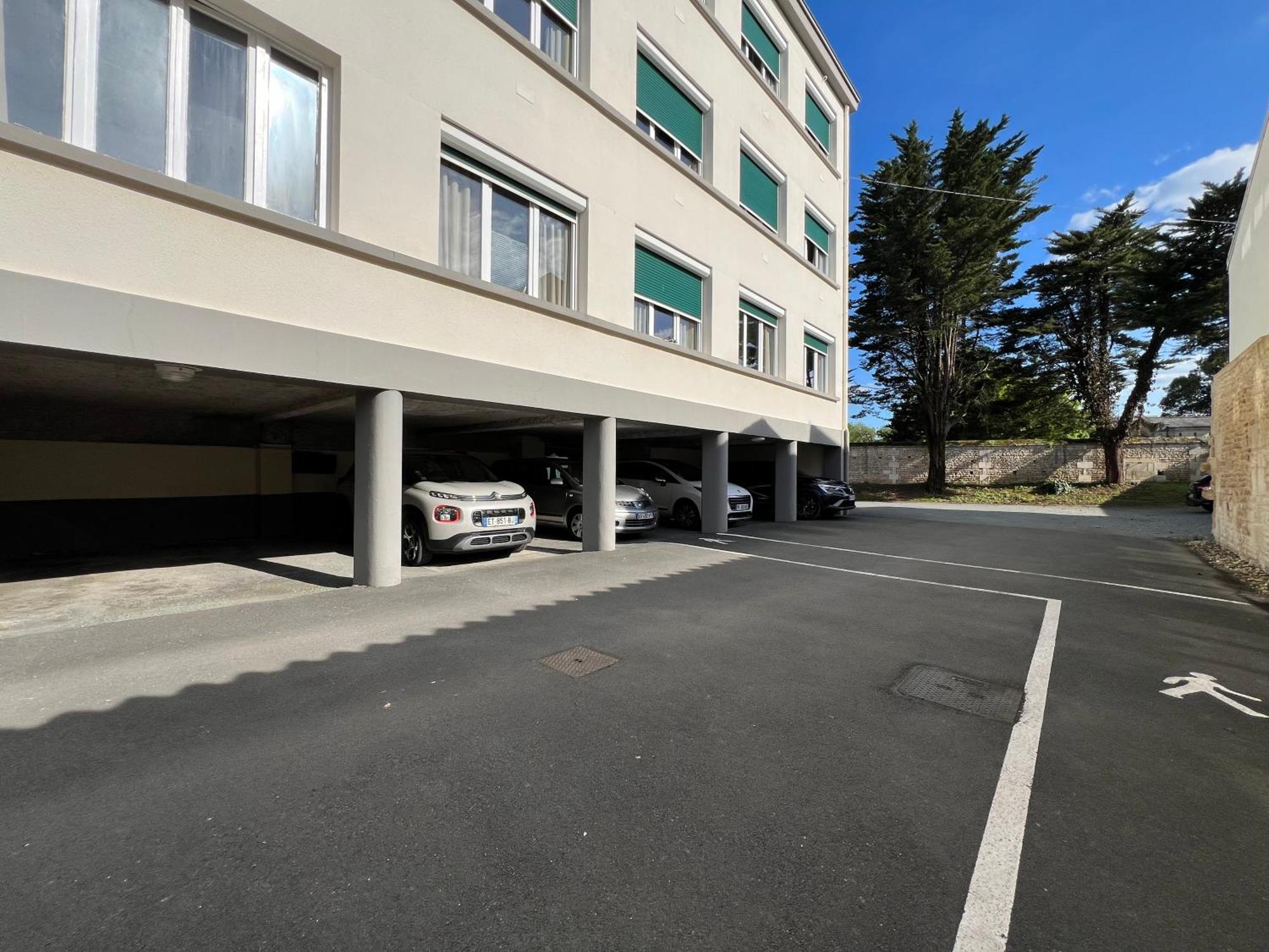 Hotel Brit Du Parc Centre-parking Gratuit 3*
