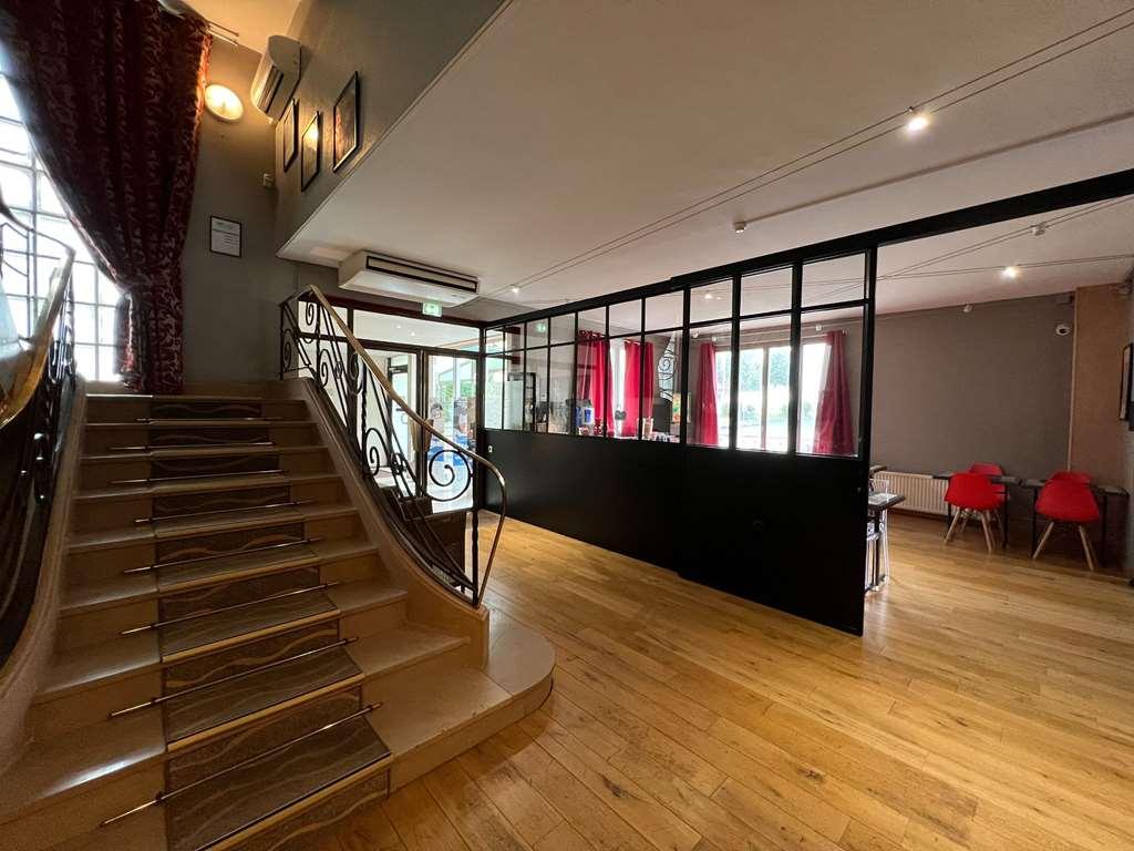 Brit Du Parc Centre-parking Gratuit 3* Niort