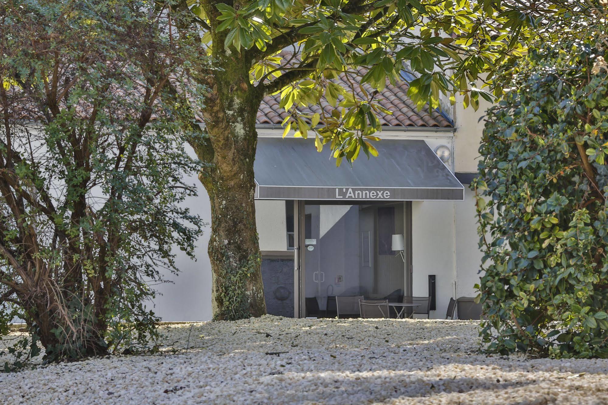 Brit Du Parc Centre-parking Gratuit 3* Niort